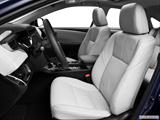  Front seats from Drivers Side photo